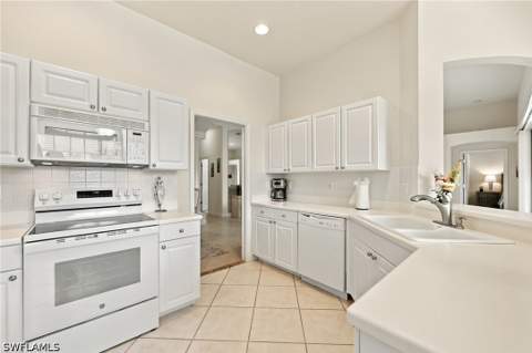2256 Island Cove Cir, Naples FL - photo 11 of 46