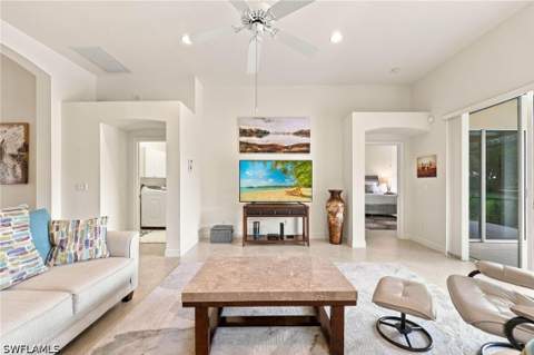 2256 Island Cove Cir, Naples FL - photo 9 of 46