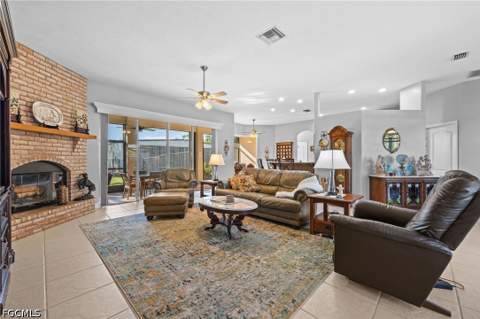 18839 Baseleg Ave, North Fort Myers FL - photo 11 of 47