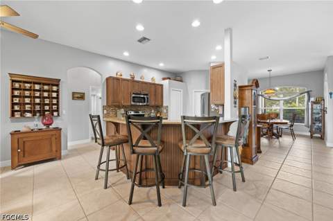18839 Baseleg Ave, North Fort Myers FL - photo 12 of 47