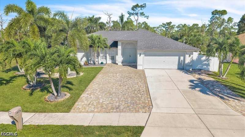 3 bedroom SingleFamilyResidence at 3619 Oasis Blvd, Cape Coral, Cape Coral — photo 1
