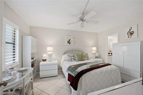 4269 27th Ct SW 102, Naples FL - photo 12 of 21