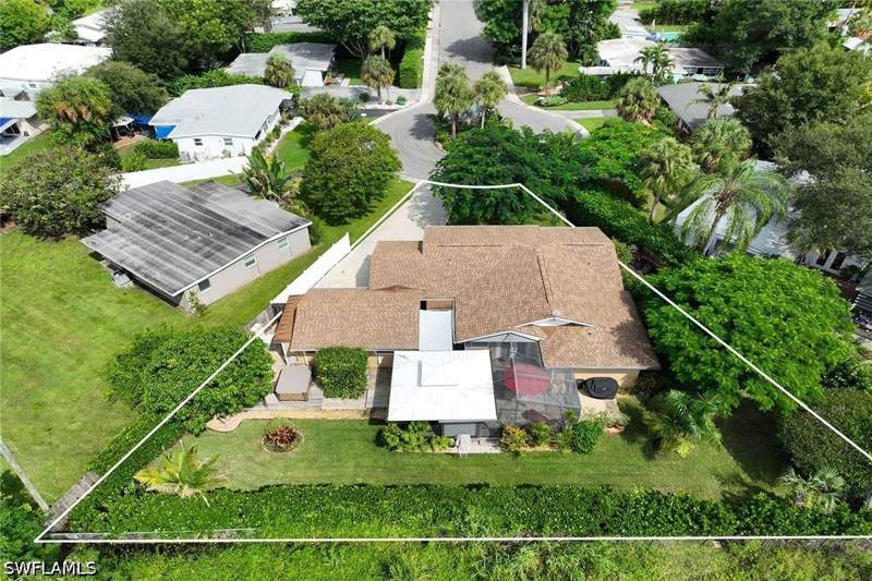 3 bedroom SingleFamilyResidence at 1390 Delmar Ln, Brookside, Naples — photo 3