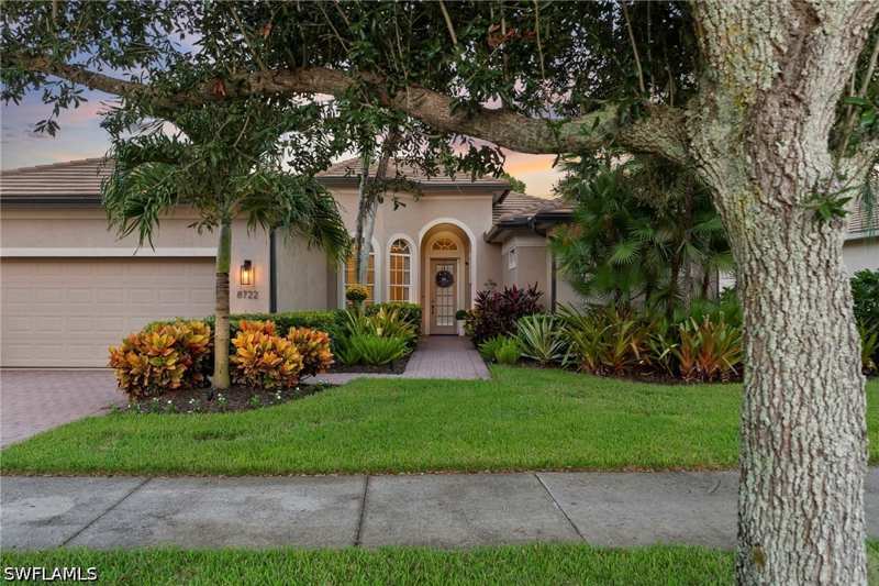 3 bedroom SingleFamilyResidence at 8722 Mustang Island Cir, Mustang Island, Naples — photo 1