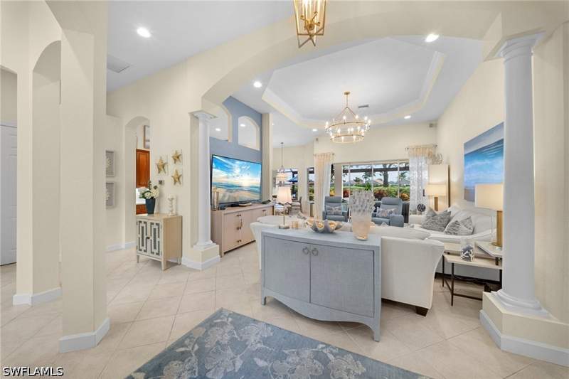 3 bedroom SingleFamilyResidence at 8722 Mustang Island Cir, Mustang Island, Naples — photo 4