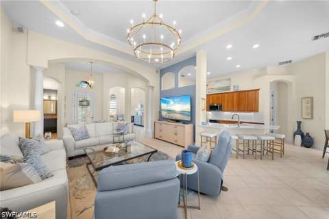 8722 Mustang Island Cir, Naples FL - photo 9 of 50