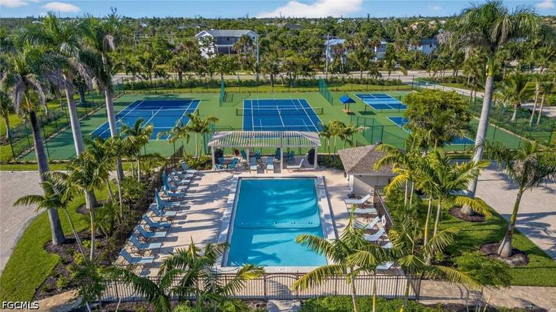 3 bedroom Condominium at 1785 Middle Gulf Dr B-203, Sanddollar Condo, Sanibel — photo 2
