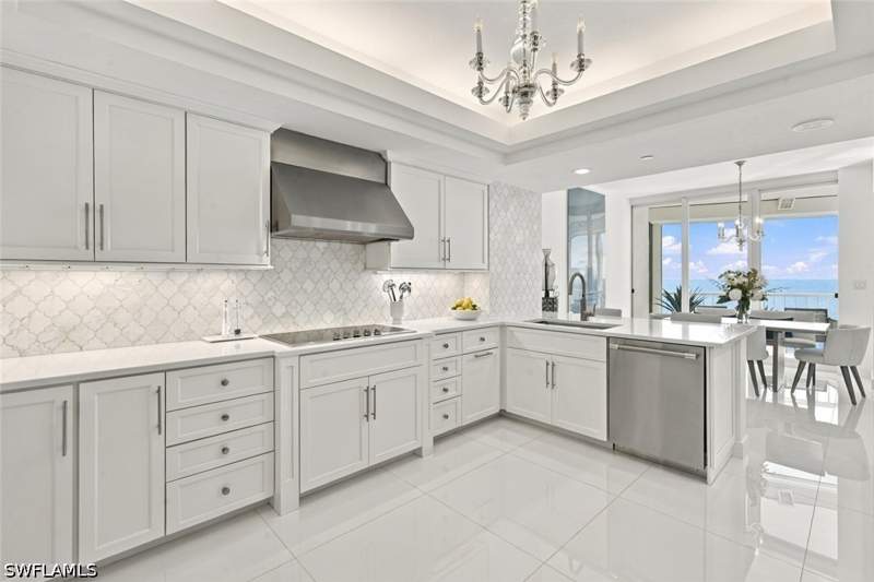 3 bedroom Condominium at 3991 Gulf Shore Blvd N 102, Le Ciel Park Tower, Naples — photo 3