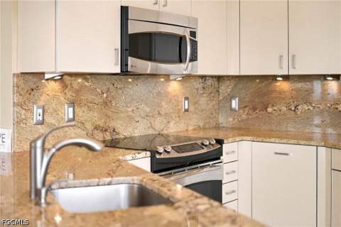 170 Lenell Rd 801, Fort Myers Beach FL - photo 12 of 52