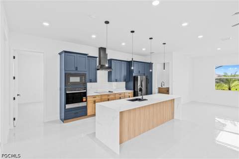 7020 Burma Cir, Labelle FL - photo 12 of 33