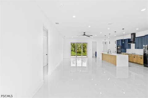 7020 Burma Cir, Labelle FL - photo 6 of 33