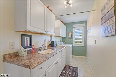 908 Vogiantzis Pkwy, Cape Coral FL - photo 11 of 59