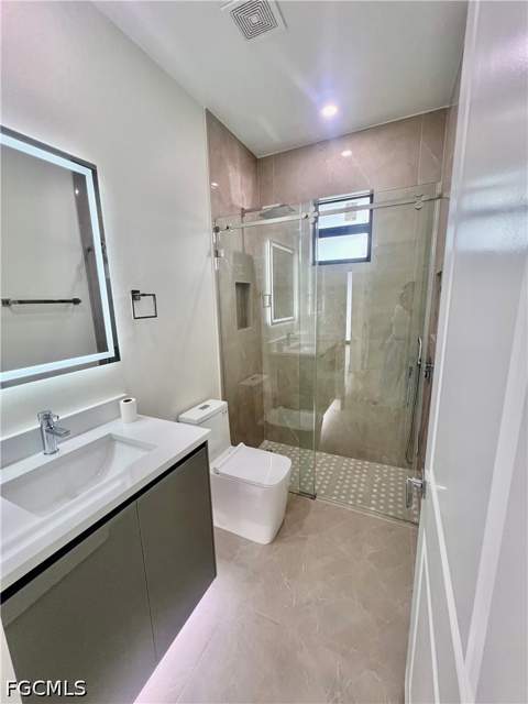 3904 NW 38th St, Cape Coral FL - photo 9 of 22