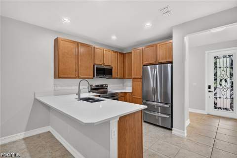 15781 Portofino Springs Blvd 106, Fort Myers FL - photo 15 of 32