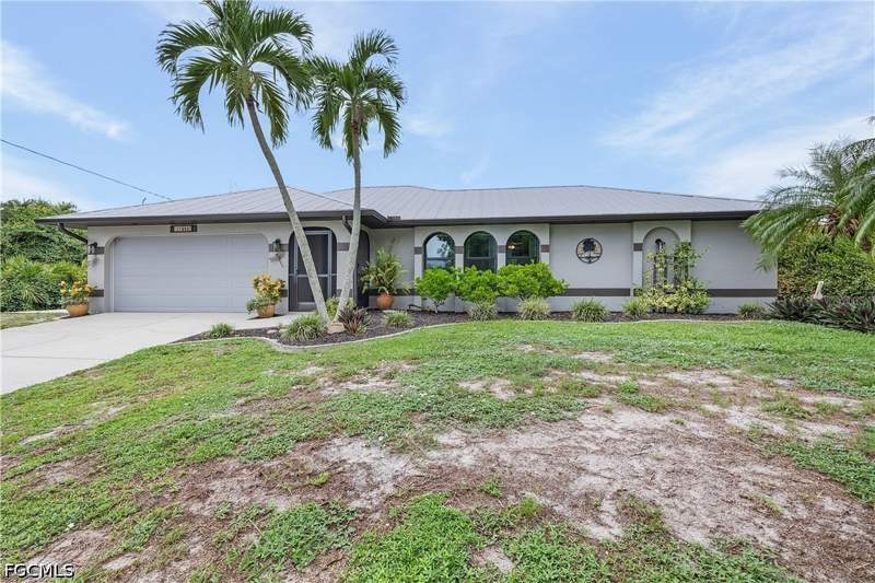 3 bedroom SingleFamilyResidence at 11553 Oakland Dr, Charlotte Shores, Bokeelia — photo 3