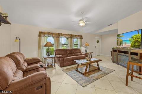 11553 Oakland Dr, Bokeelia FL - photo 6 of 31