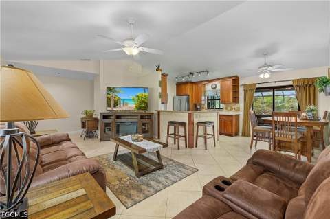 11553 Oakland Dr, Bokeelia FL - photo 8 of 31