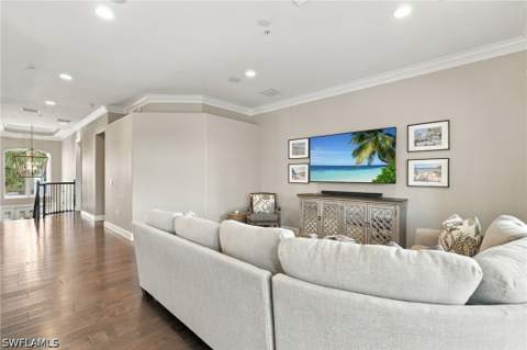 9213 Quartz Ln 202, Naples FL - photo 10 of 47