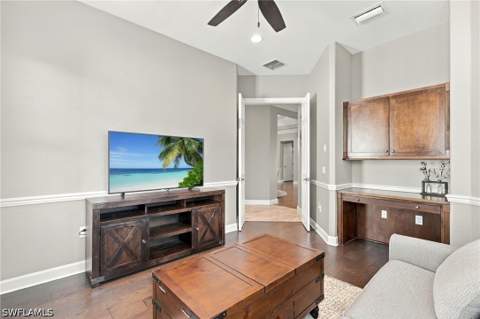 9213 Quartz Ln 202, Naples FL - photo 18 of 47