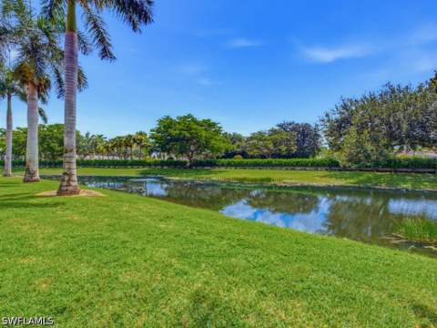 1715 Reuven Cir 3, Naples FL - photo 17 of 40