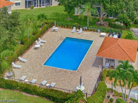 1715 Reuven Cir 3, Naples FL - photo 22 of 40