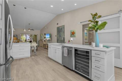 853 Tanbark Dr 205, Naples FL - photo 13 of 33