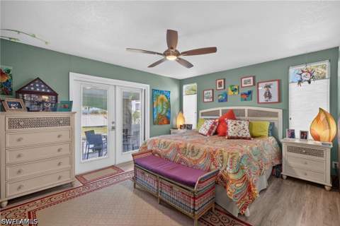 820 3rd St, Fort Myers Beach FL - photo 13 of 49