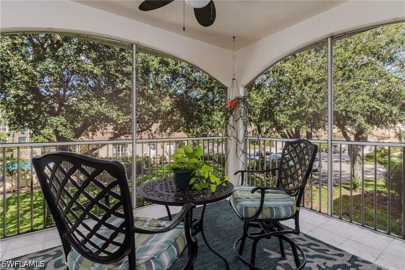 3 bedroom Condominium at 56 Silver Oaks Cir 202, Silver Oaks, Naples — photo 3