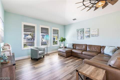 810 San Carlos Dr, Fort Myers Beach FL - photo 10 of 45