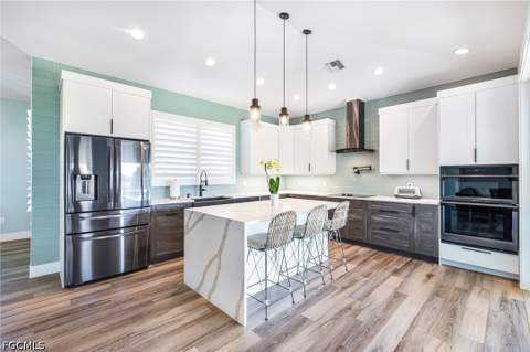 810 San Carlos Dr, Fort Myers Beach FL - photo 12 of 45