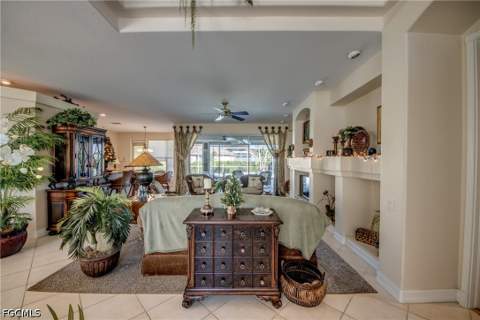 5605 Merlyn Ln, Cape Coral FL - photo 9 of 60