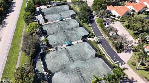 619 Beachwalk Cir I201, Naples FL - photo 24 of 32