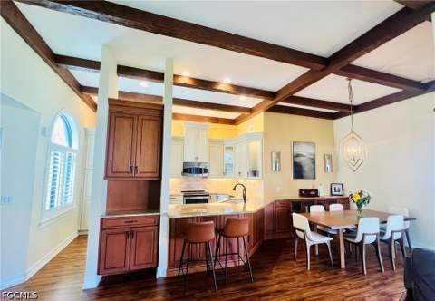 619 Beachwalk Cir I201, Naples FL - photo 6 of 32