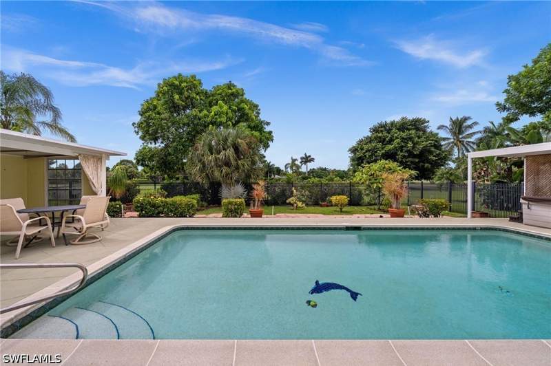2 bedroom SingleFamilyResidence at 180 Pebble Beach Blvd, Lely Golf Estates, Naples — photo 2