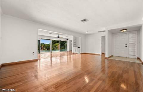 180 Pebble Beach Blvd, Naples FL - photo 9 of 29
