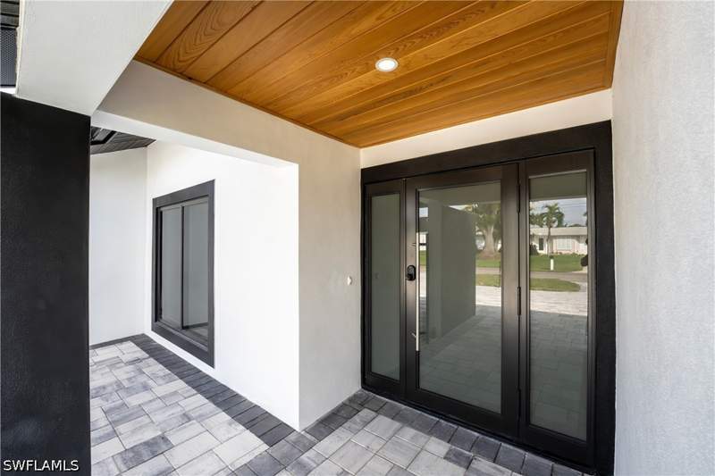 3 bedroom SingleFamilyResidence at 3417 SE 17th Pl, Cape Coral, Cape Coral — photo 5