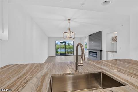16410 Kelly Cove Dr 313, Fort Myers FL - photo 12 of 35