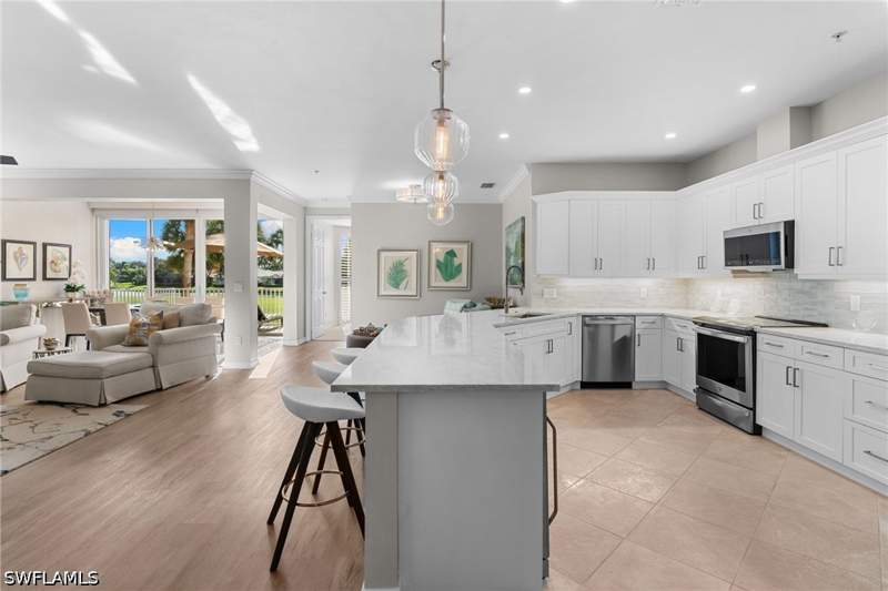 3 bedroom Condominium at 1540 Clermont Dr 103, Clermont, Naples — photo 3
