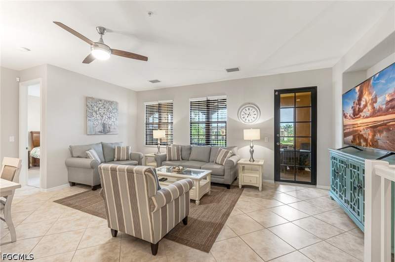 3 bedroom Condominium at 11864 Izarra Way 7205, Paseo, Fort Myers — photo 4