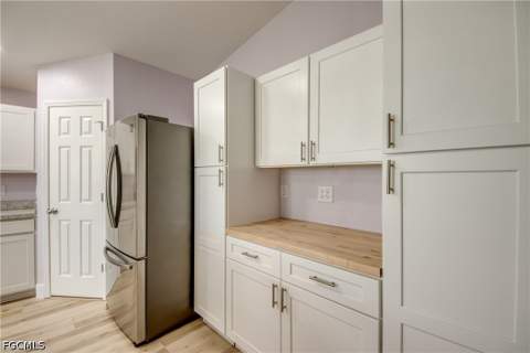 4302 NE 9th Ave, Cape Coral FL - photo 7 of 53