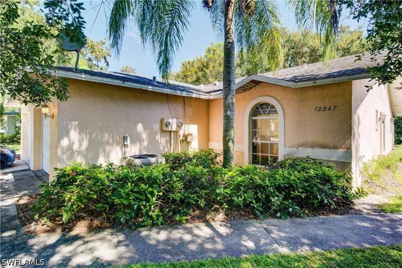 2 bedroom Attached at 12347 Londonderry Ln, Morton Grove, Bonita Springs — photo 5