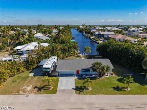 5442 Martin Cv, Bokeelia FL - photo 11 of 59