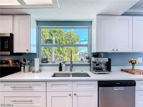 5442 Martin Cv, Bokeelia FL - photo 23 of 59