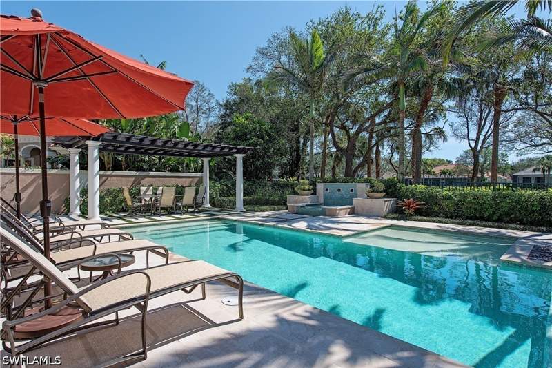 4 bedroom Attached at 7100 Verde Way, Isle Verde, Naples — photo 2