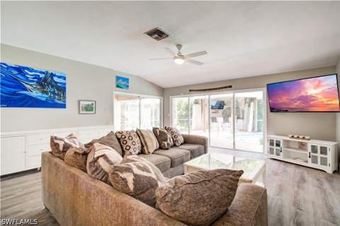 1145 Moon Lake Dr, Naples FL - photo 14 of 38