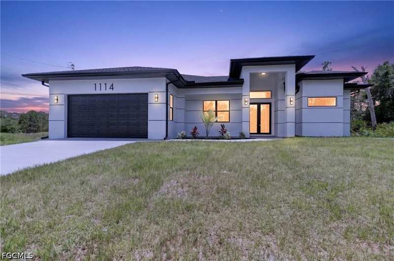 4 bedroom SingleFamilyResidence at 1114 Bari St E, Lehigh Acres, Lehigh Acres — photo 1
