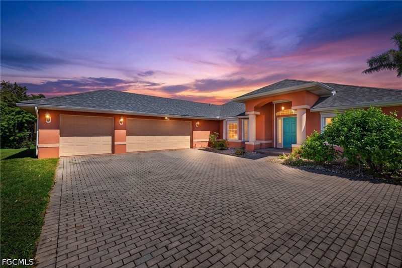 3 bedroom SingleFamilyResidence at 1313 Olivet St, Meadowbrook Estate, Lehigh Acres — photo 1