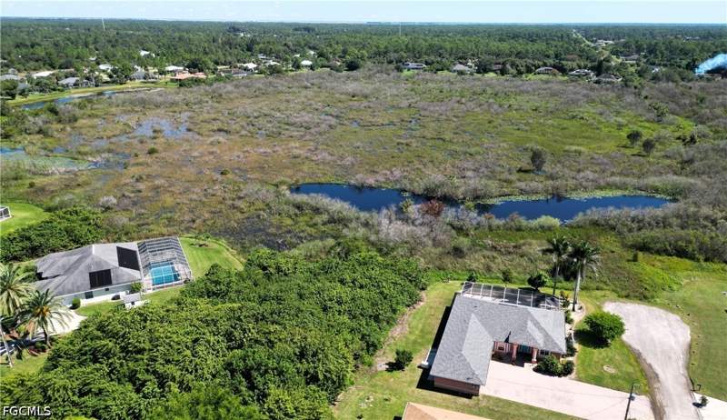 3 bedroom SingleFamilyResidence at 1313 Olivet St, Meadowbrook Estate, Lehigh Acres — photo 3