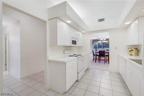 14211 Patty Berg Dr 101, Fort Myers FL - photo 12 of 31