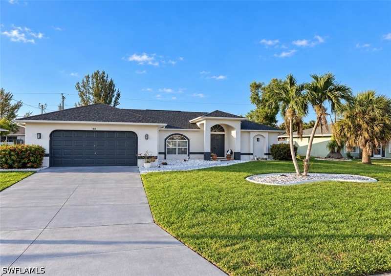 3 bedroom SingleFamilyResidence at 403 SE 22nd St, Cape Coral, Cape Coral — photo 1